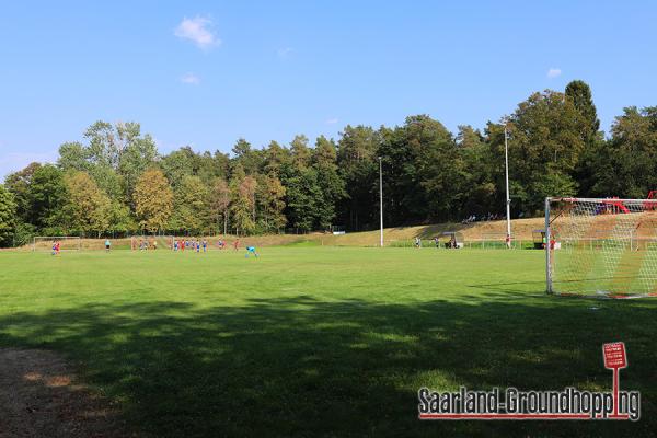 Jungenwaldstadion - Beckingen-Düppenweiler