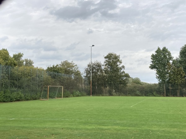 Sportanlage Sudwiese B-Platz - Laatzen-Gleidingen