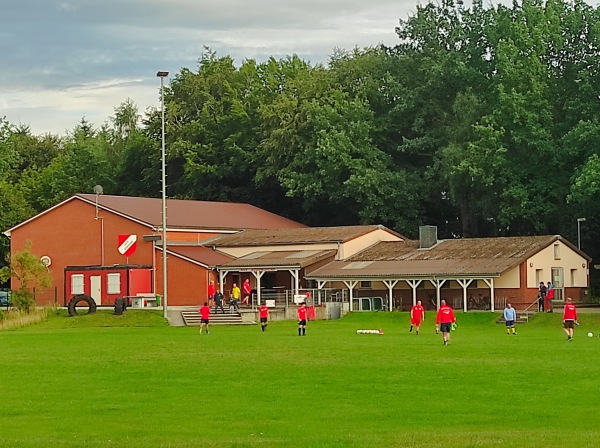Sportplatz Schnakenbek - Schnakenbek
