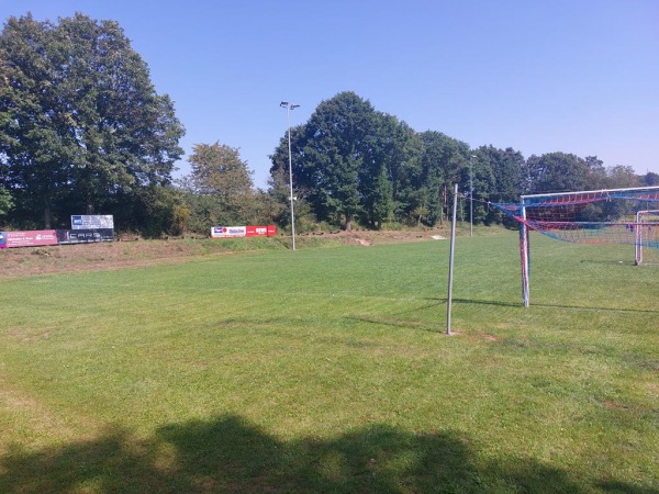 Sportplatz Zum Köberg - Fronhausen/Lahn-Hassenhausen