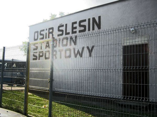 Stadion Miejski Ślesin  - Ślesin 