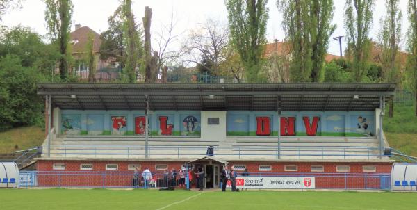 Štadión za traťou - Bratislava-Devínska Nová Ves
