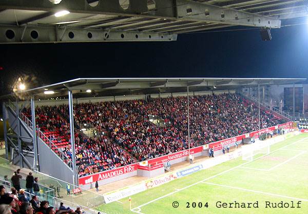 Bruchwegstadion auf dem WOLFGANG FRANK CAMPUS - Mainz