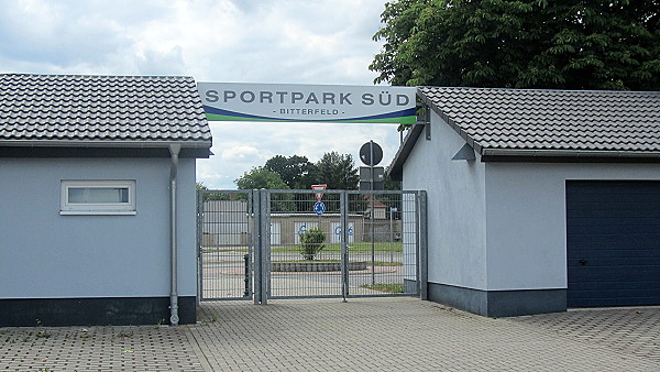 Fritz-Heinrich-Stadion im Sportpark Süd - Bitterfeld-Wolfen
