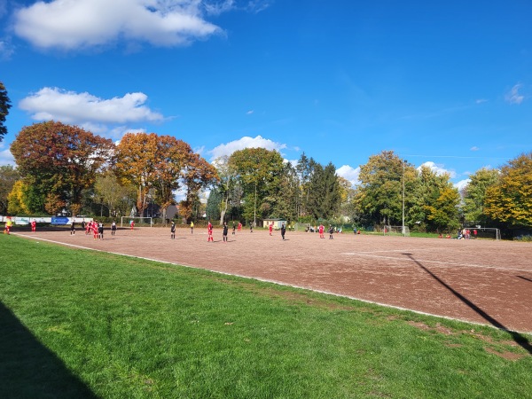 Sportanlage Am Lewacker Platz 2 - Bochum-Linden