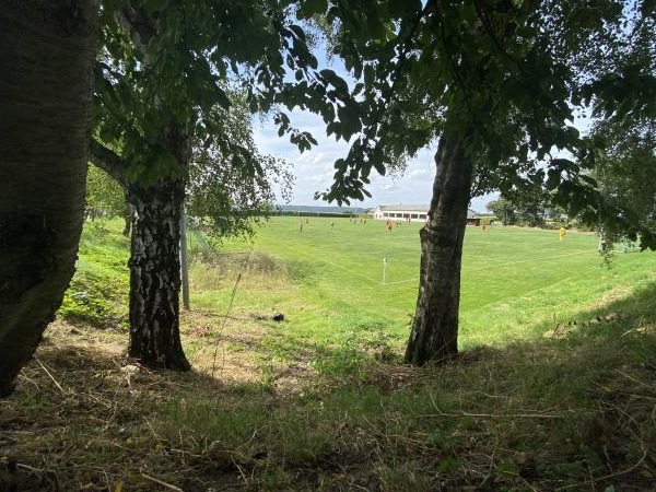 Sportplatz Am Gelke - Ense-Lüttringen