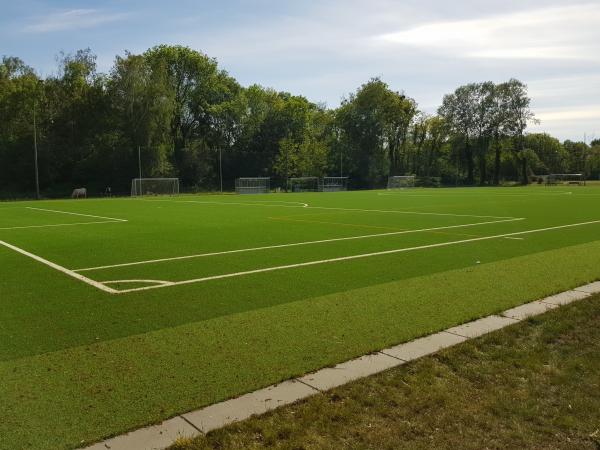 Sportanlage Kuhfortdamm Platz 2 - Potsdam-Golm