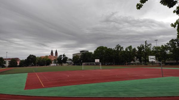 Sigena-Sportplatz - Nürnberg-Gibitzenhof