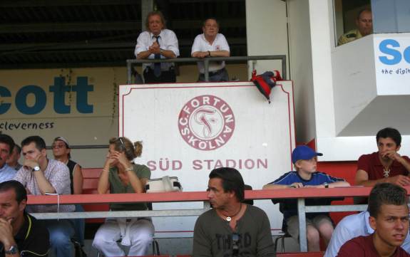 Südstadion im Jean-Löring-Sportpark - Köln-Zollstock