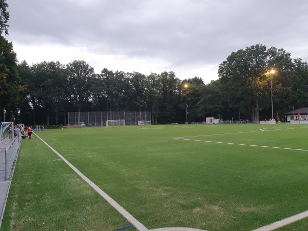 Heuweg Arena - Bergisch Gladbach-Hüttenfeld