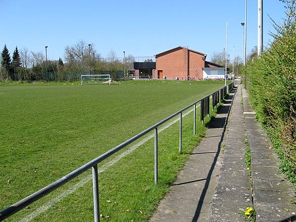 Sportplatz Hamfelderedder - Börnsen