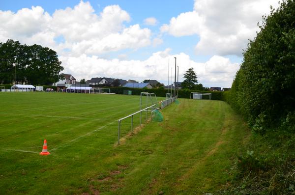 Sportplatz Auf der Kante - Heimbach/Eifel-Vlatten