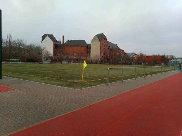 Sportplatz Neues Ufer - Berlin-Moabit