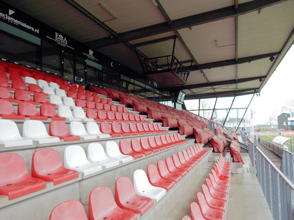 Sportpark De Westmaat - IJsselmeervogels - Bunschoten-Spakenburg Sportpark De Westmaat - IJsselmeervogels - Bunschoten-Spakenburg
