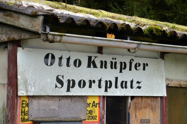 Otto-Knüpfer-Sportplatz - Markneukirchen-Wernitzgrün