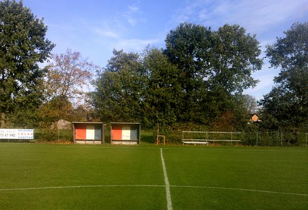 Sportplatz Im Rehr - Wittorf