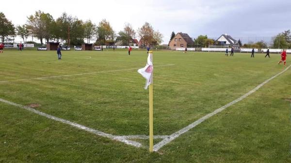 Sportplatz Am Hahnenbusch - Süsel-Bujendorf