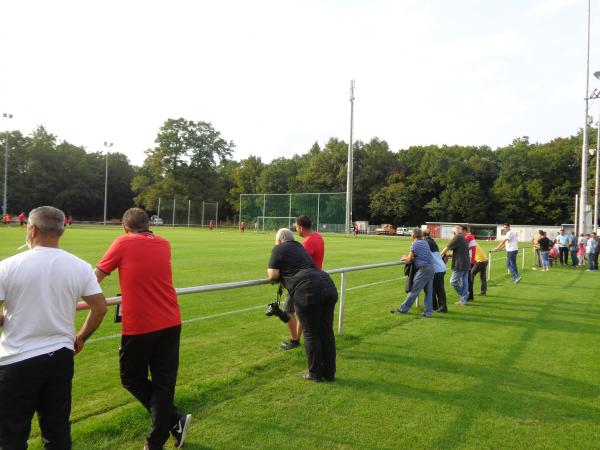 Herbert-Dröse-Stadion Nebenplatz 1 - Hanau-Wilhelmsbad