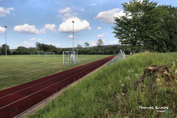 Sportgelände Burgstein - Lichtenstein/Württemberg-Holzelfingen