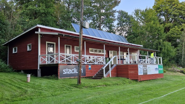 Slottsvallen - Hökerum