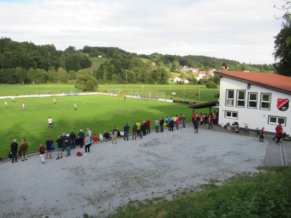 Waldstadion - Auerbach/Niederbayern-Oberauerbach