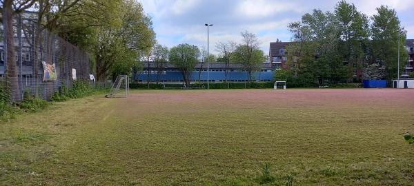 Sportplatz Luisenweg - Hamburg-Hamm