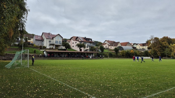 Schulsportplatz - Wartmannsroth-Dittlofsroda