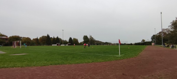 Benther-Berg-Kampfbahn - Ronnenberg-Benthe