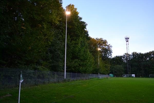 Sportanlage Salzdahlumer Straße B-Platz - Braunschweig-Mascherode