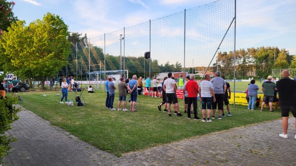 Sportanlage Siedlerstraße - Hemhofen-Zeckern