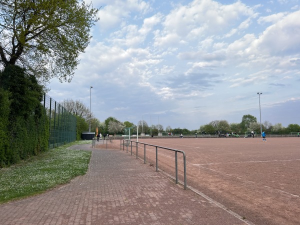 Sportanlage Kesselstädter Straße Platz 2 - Hanau-Mittelbuchen