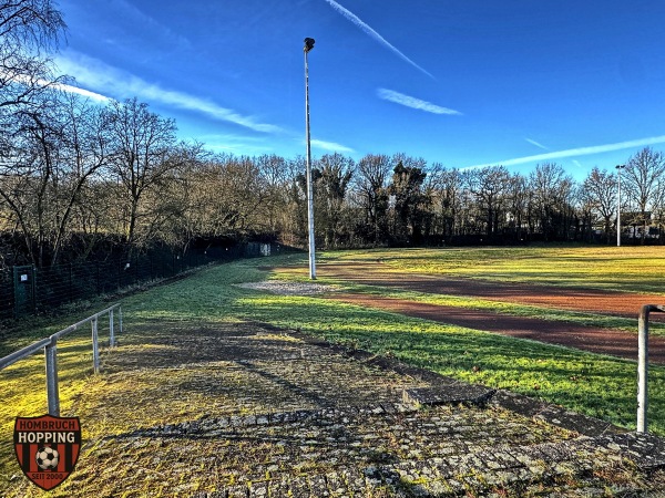 Sportplatz im Schulzentrum - Wetter/Ruhr-Oberwengern