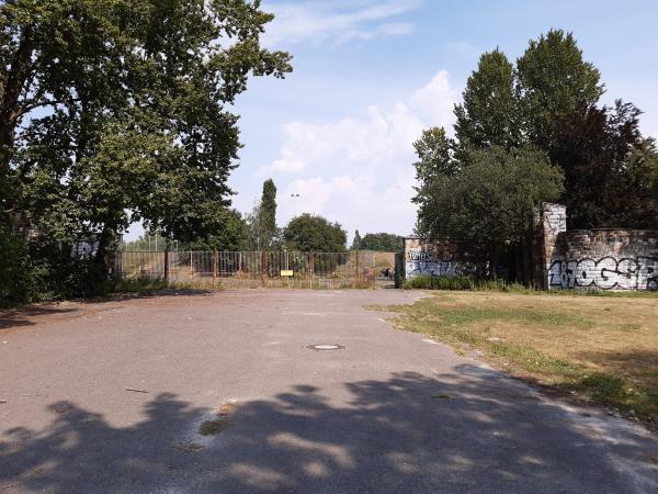 Stadion Rennbahnstraße - Berlin-Weißensee