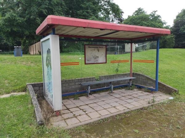 Volksparkstadion Nebenplatz 2 - Duisburg-Rheinhausen