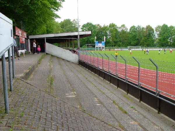 Jonny-Arfert-Sportplatz - Hamburg-Lurup