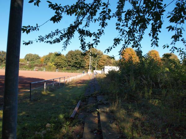 Bezirkssportanlage Kaßlerfeld - Duisburg-Kaßlerfeld