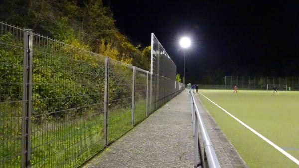 Rheingau-Stadion Nebenplatz - Geisenheim