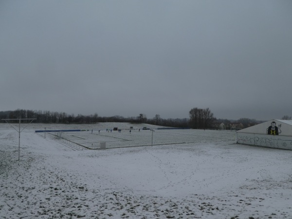 Sportplatz am Kanal - Leuna-Kötschlitz
