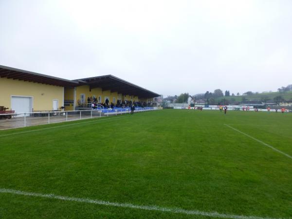 Sportplatz Petzenkirchen/Bergland - Petzenkirchen