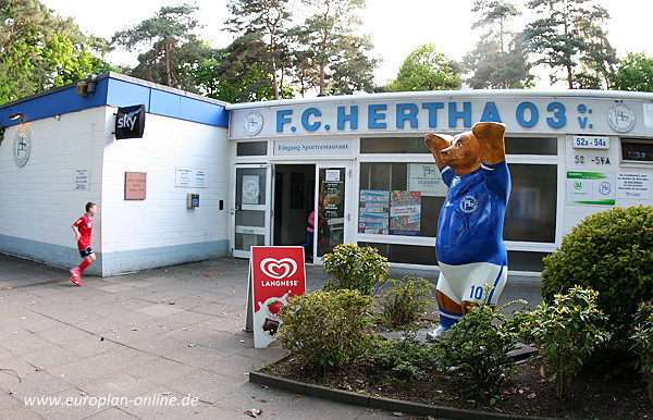 Ernst-Reuter-Sportfeld - Berlin-Zehlendorf