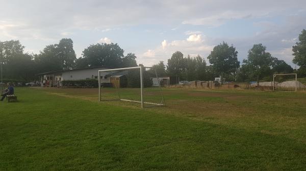 Sportanlage beidseits der Lahn - Lahntal-Sterzhausen