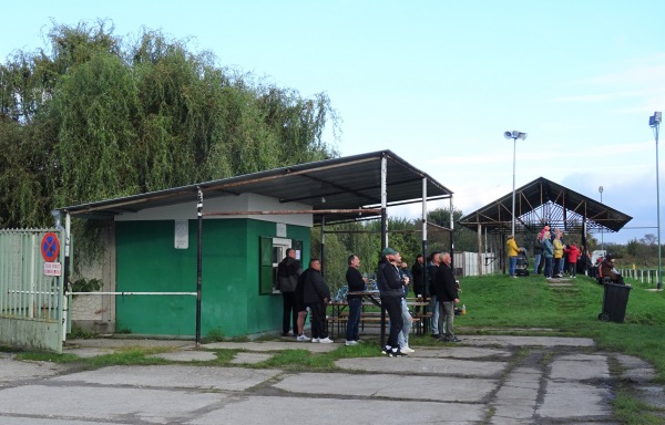 Futbalové ihrisko Čáry - Čáry