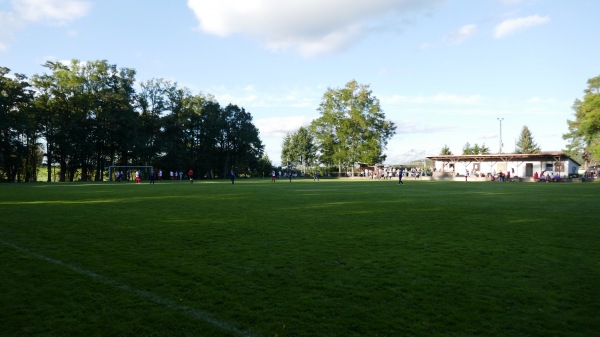 Stadion Galgenbusch - Knüllwald-Oberbeisheim