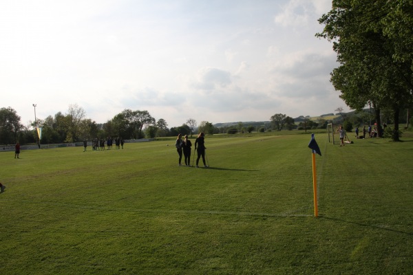 Sportplatz Zur Mühle - Warburg/Westfalen-Ossendorf