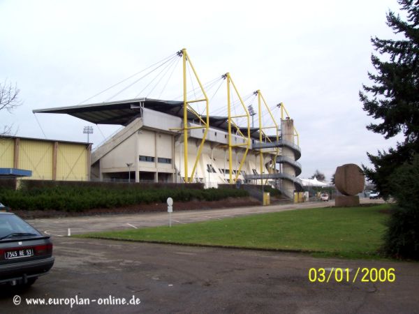 Stade Francis Le Basser - Laval
