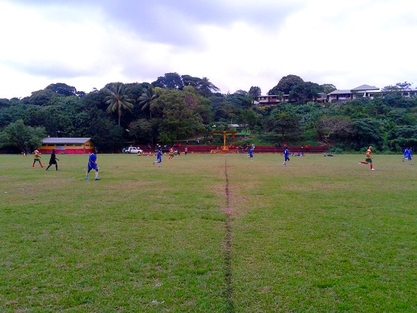 Kawenu Field - Port Vila