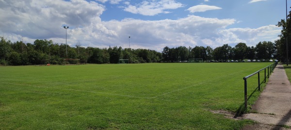 Sportplatz Lindwedel B - Lindwedel