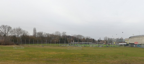 Sportovní areál na Podolí hřištĕ 2 - Mělník