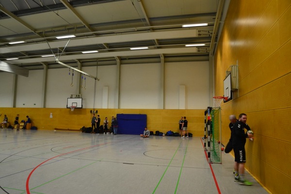 Sporthalle Opladener Straße 2 - Leichlingen/Rheinland-Balken