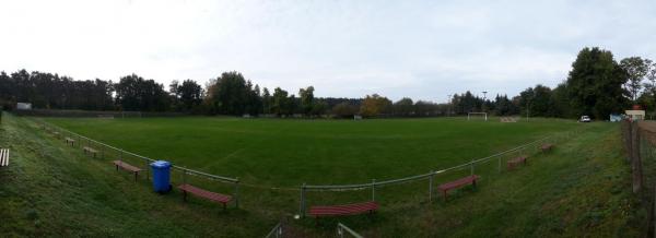 Schulsportplatz - Am Mellensee-Sperenberg